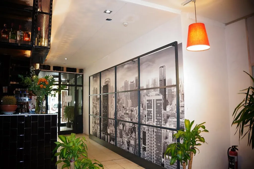 Escale Hotel Brussels Saint-Gilles